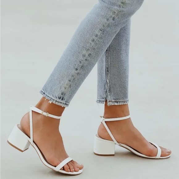 Lulus white kitten heels - Picture 2 of 8